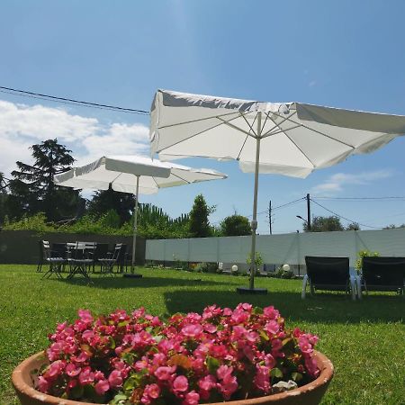 Villa Flora Affittacamere Luni Exterior photo